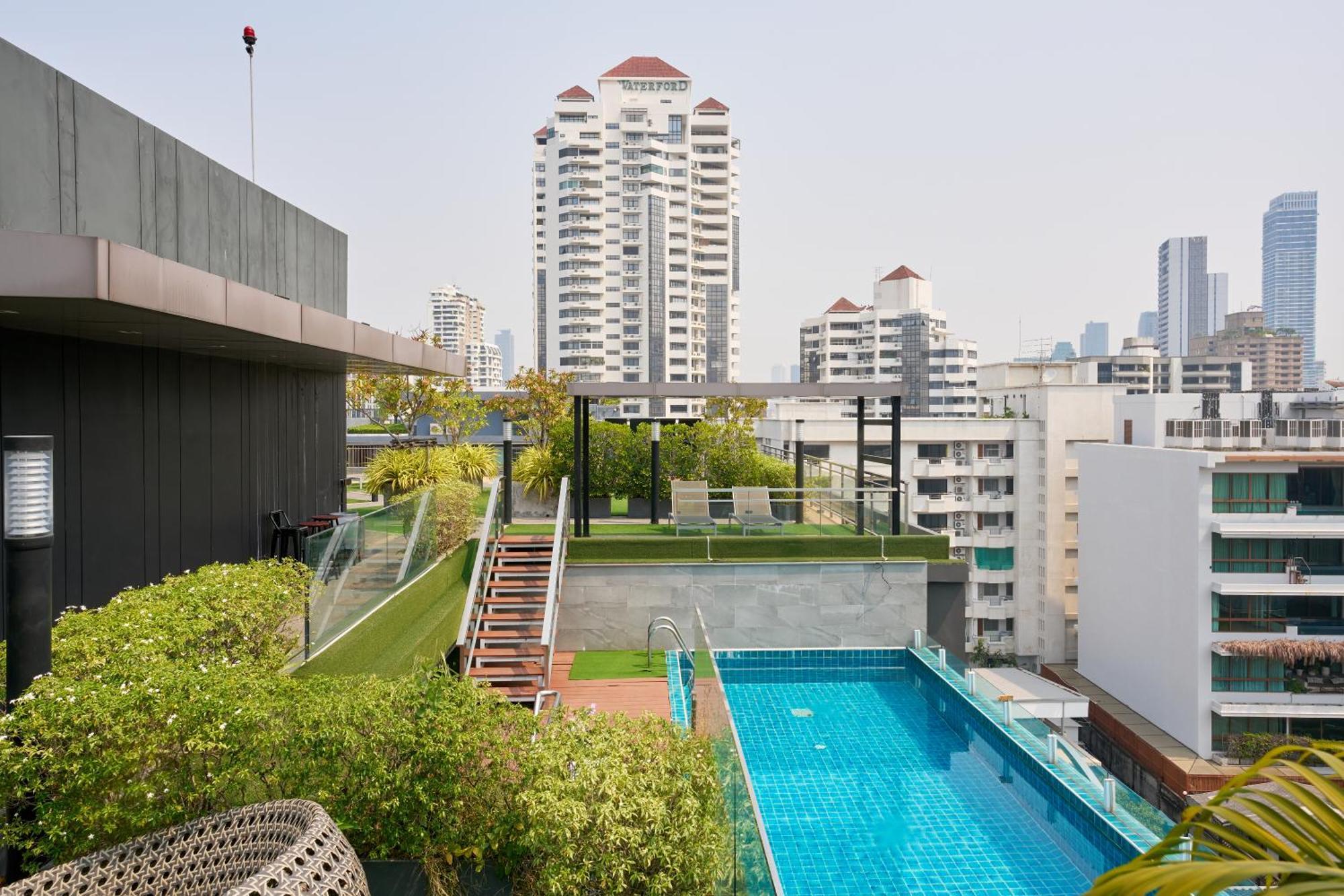 Shine Aparthotels Sukhumvit Thonglor Bangkok Bagian luar foto