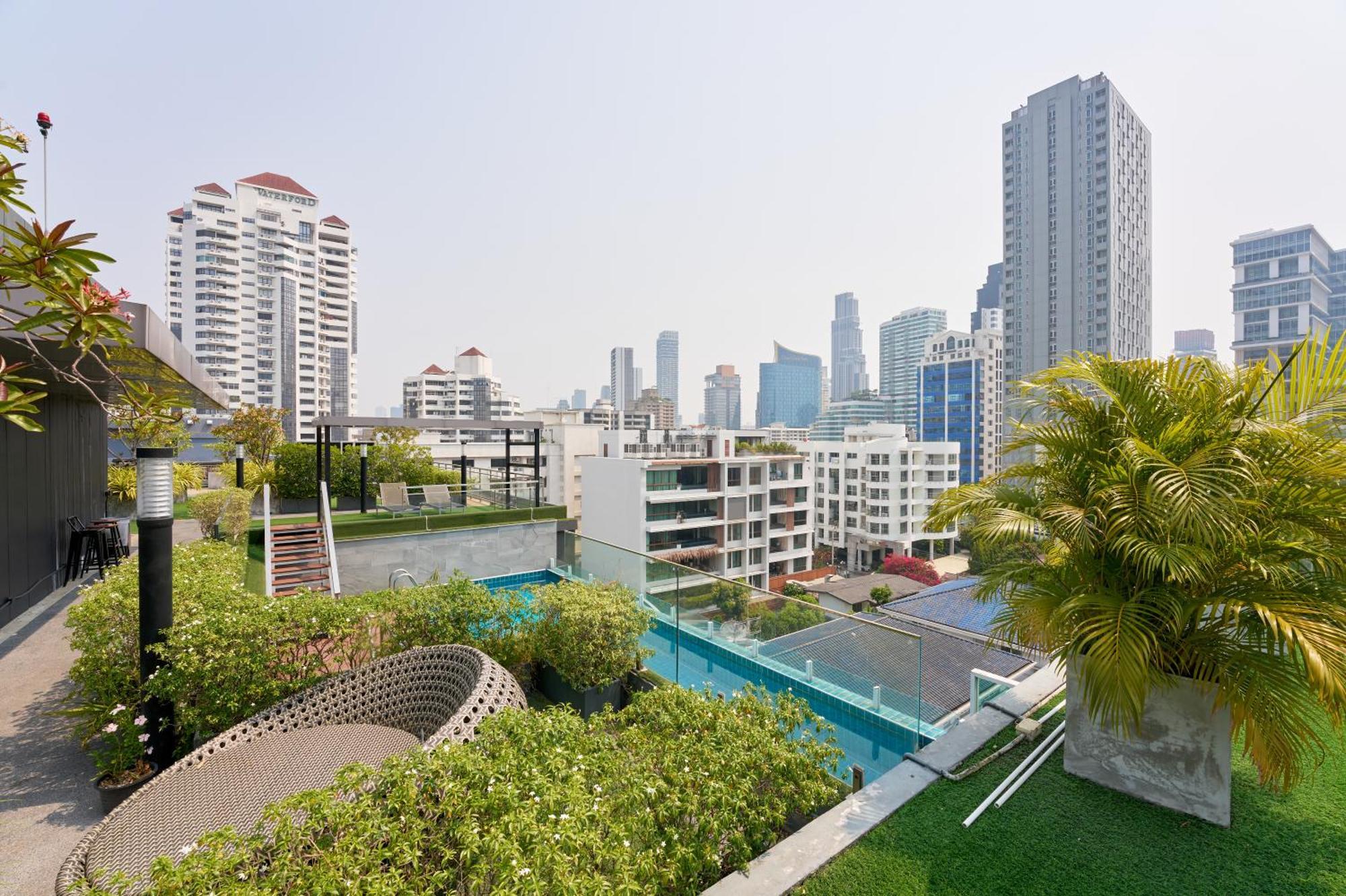 Shine Aparthotels Sukhumvit Thonglor Bangkok Bagian luar foto