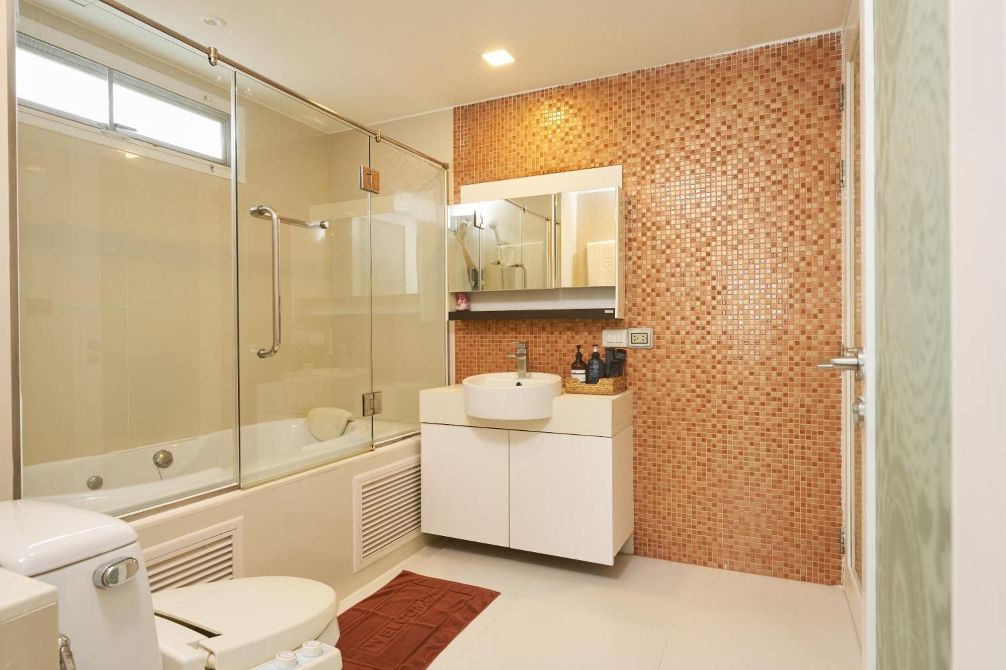 Shine Aparthotels Sukhumvit Thonglor Bangkok Bagian luar foto