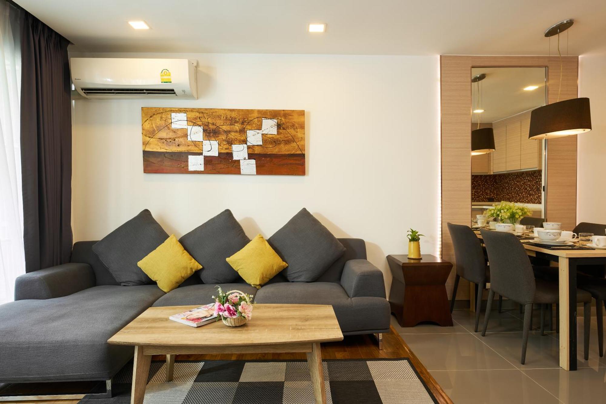 Shine Aparthotels Sukhumvit Thonglor Bangkok Bagian luar foto
