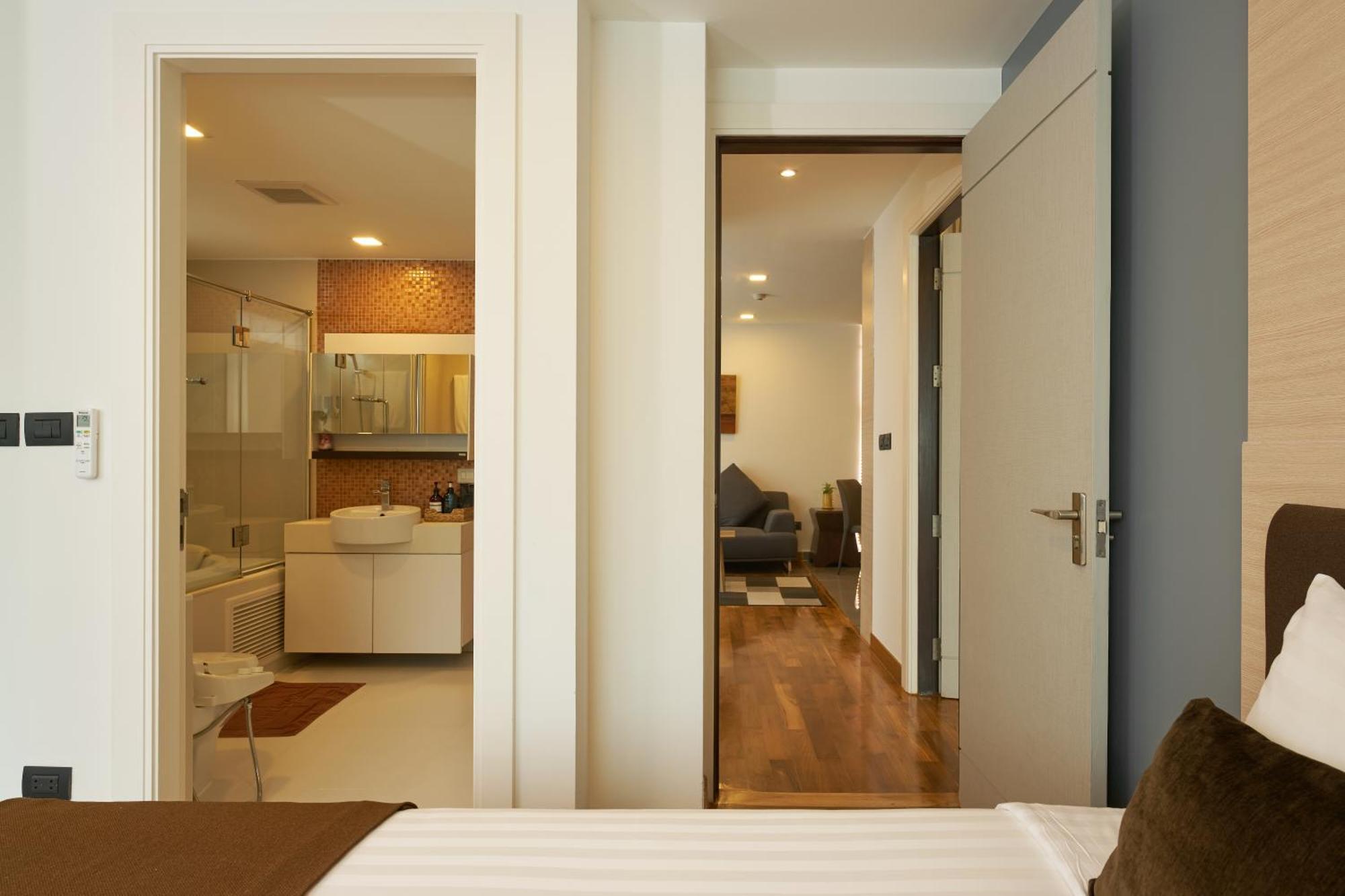 Shine Aparthotels Sukhumvit Thonglor Bangkok Bagian luar foto